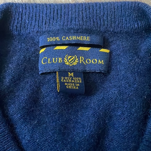 Club Room Men's V-Neck 100% Cashmere Sweater - Picture 4 of 4